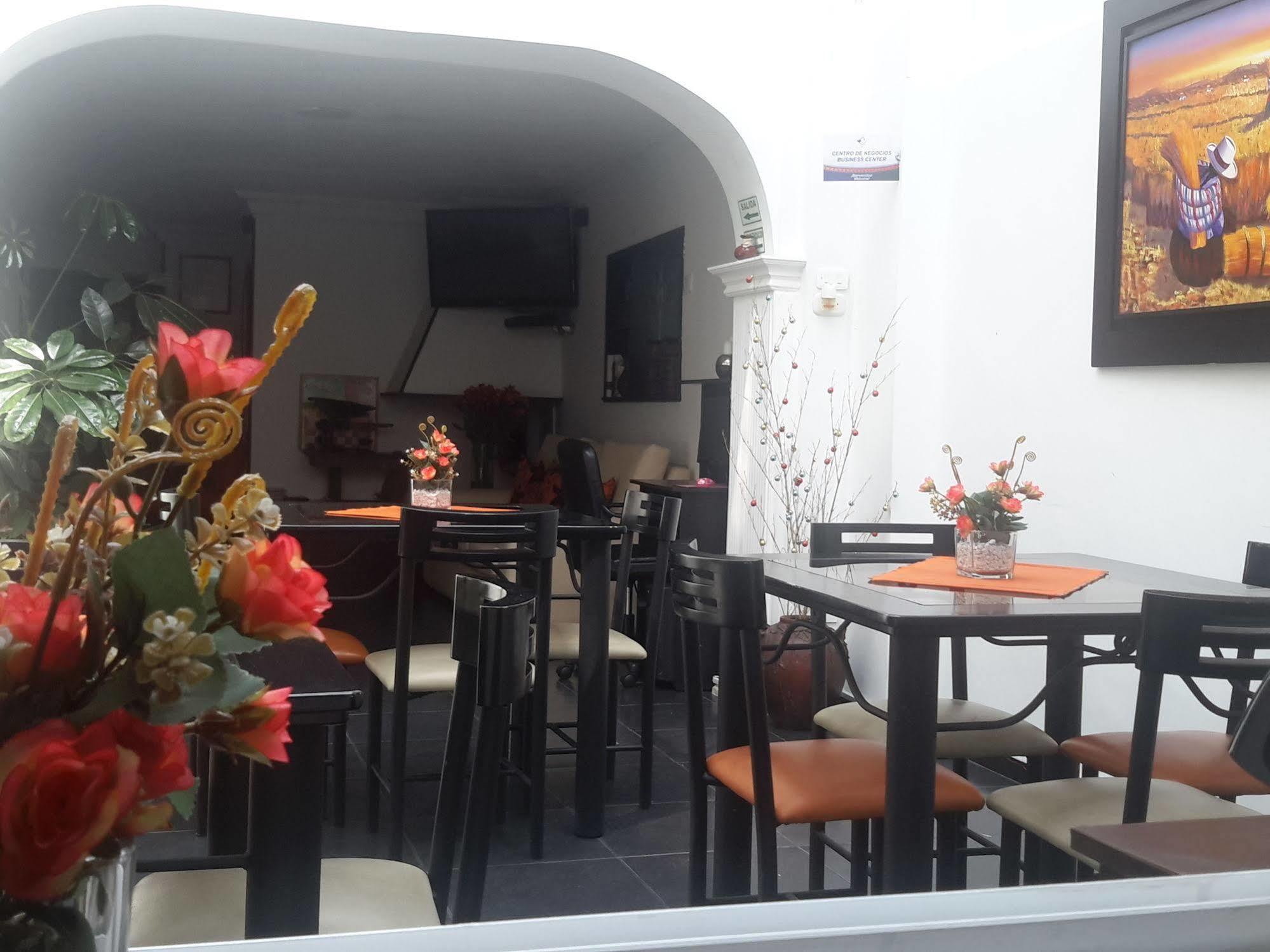 House A 5 Min De La Embajada Americana 3* Bogota